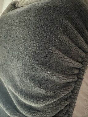 SHEIN Gray Plush Fitted Mattress Cover *NEVER USED*